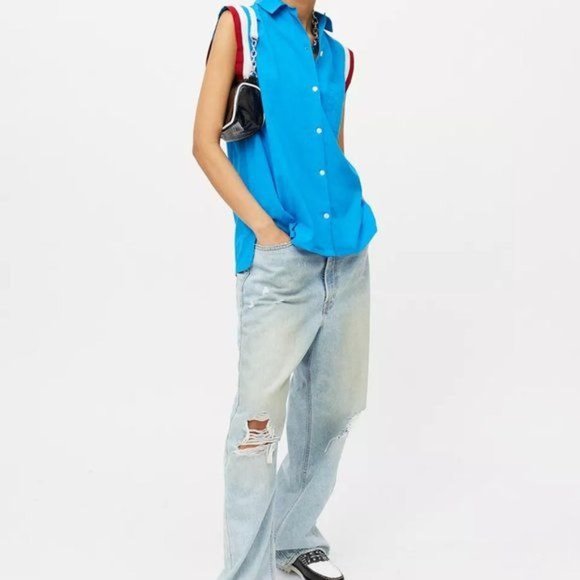 UO Wayne Embroidered Undefeated Broken Heart VarsitySleeveless Button Down Shirt - Picture 12 of 12